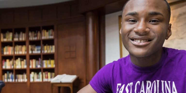 Student in Special Collections Reading Room